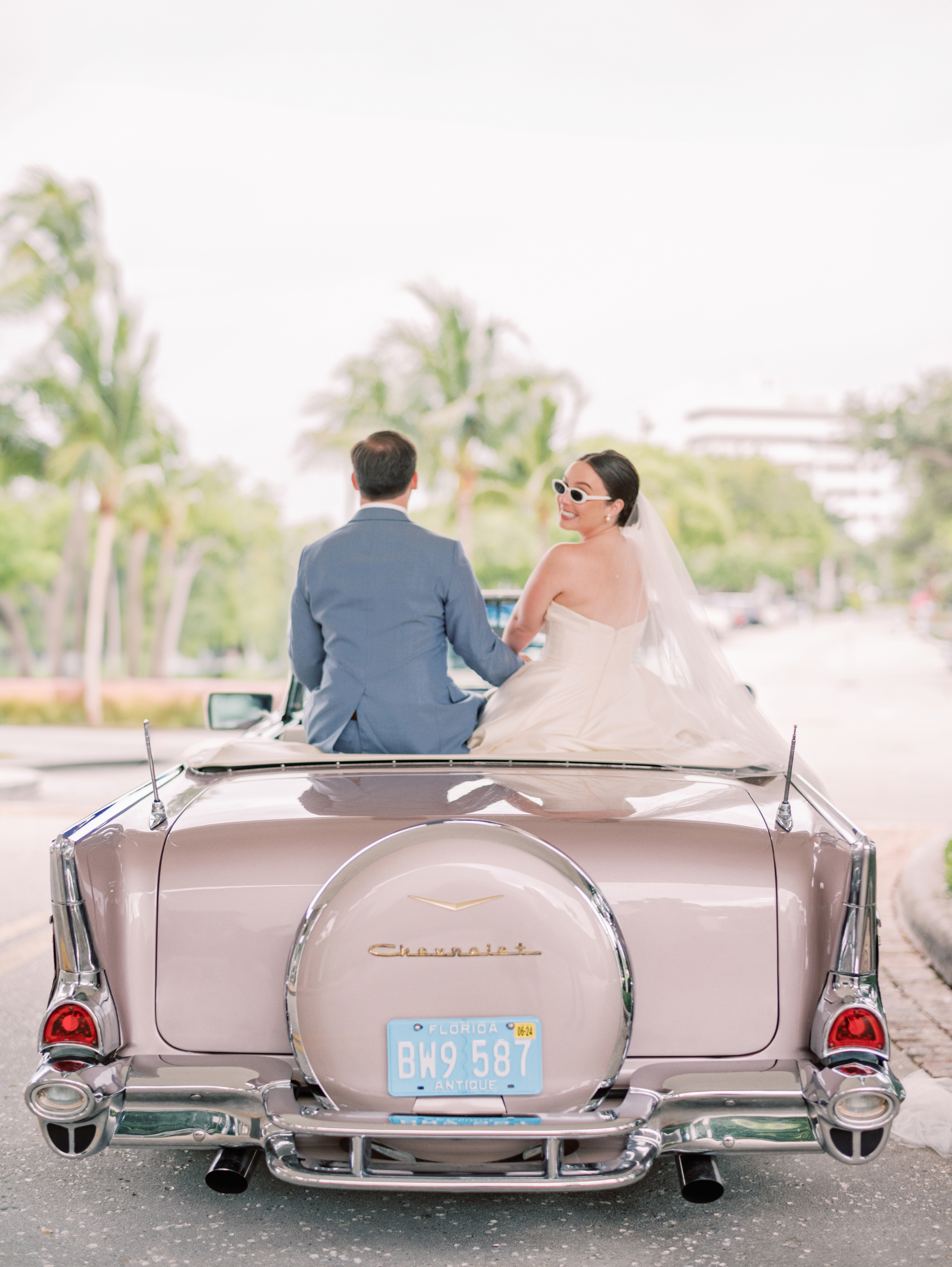 pelican club wedding